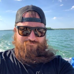 Meet your Posher, Justin